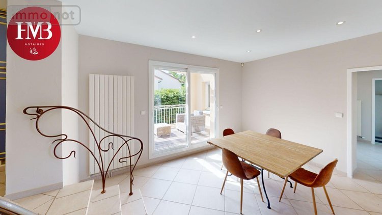 Maison a vendre Naucelles 15250 Cantal 195 m2 13 pièces 485300 euros