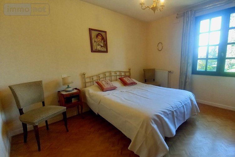 Maison a vendre Aurillac 15000 Cantal 196 m2 7 pièces 256600 euros