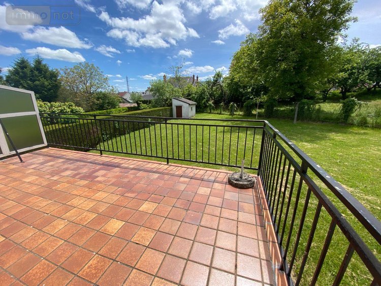 Maison a vendre Le Vigean 15200 Cantal 110 m2  159000 euros