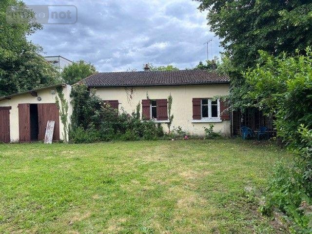 Maison a vendre Saint-Amand-Montrond 18200 Cher 93 m2 5 pièces 106000 euros