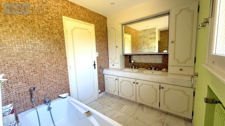 propriete a vendre Borre 59190 Nord 207 m2 7 pièces 430000 euros