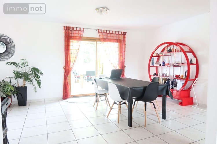 Maison a vendre Landivisiau 29400 Finistère 94 m2 5 pièces 254000 euros