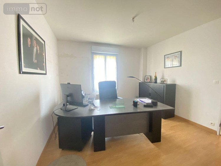 Maison a vendre La Chapelle-Saint-Aubin 72650 Sarthe 173 m2  391000 euros