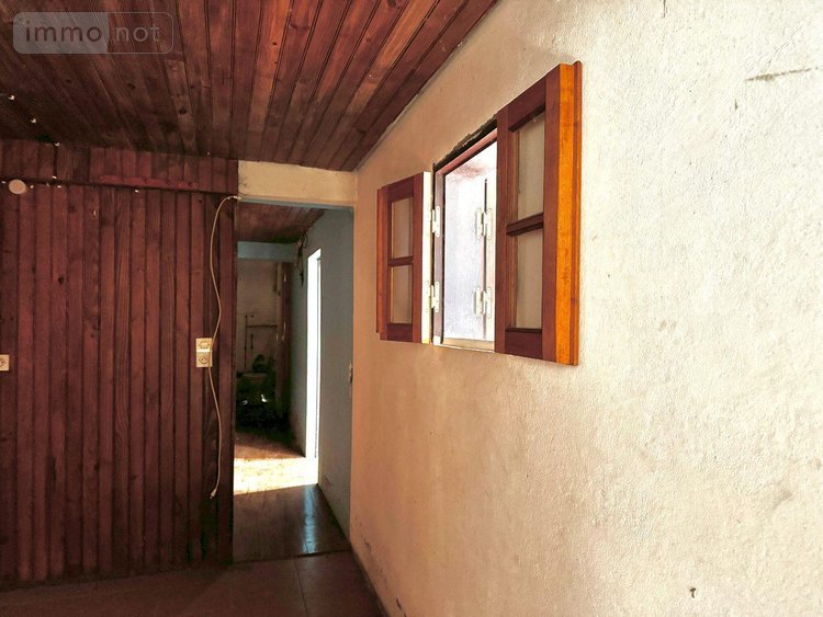 Maison a vendre La-Chaloupe 97416 Réunion 78 m2 5 pièces 99000 euros