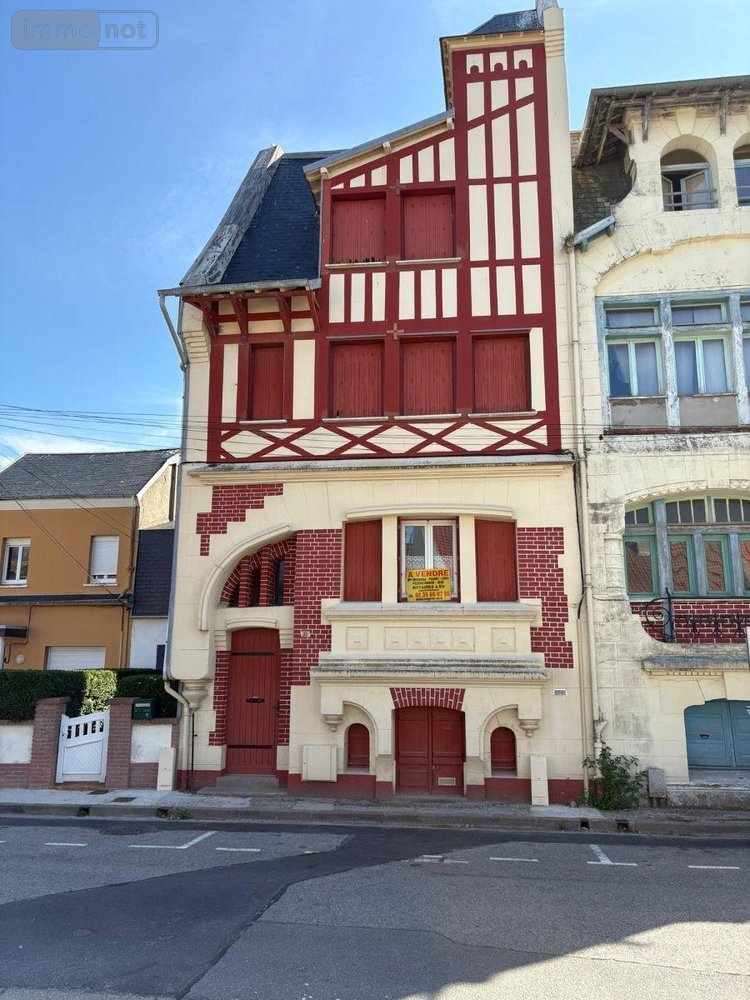 Immeuble a vendre Mers-les-Bains 80350 Somme 88 m2  319700 euros