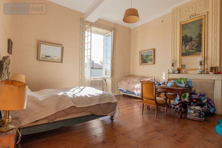 Maison a vendre Fontet 33190 Gironde 527 m2 14 pièces 650000 euros