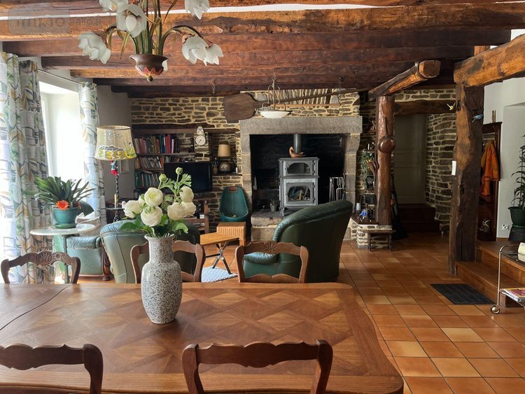 Maison a vendre Saint-James 50240 Manche 197 m2 8 pièces 350000 euros