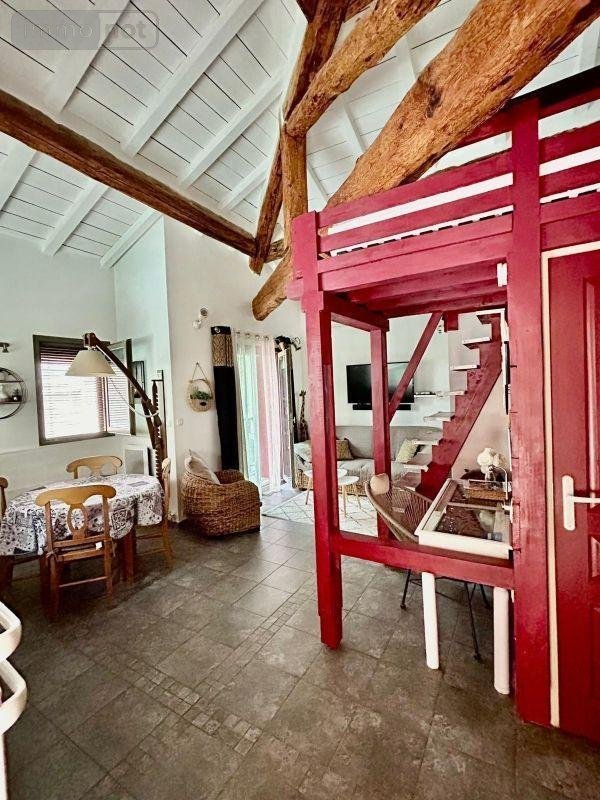 Maison a vendre Saint-Gilles 30800 Gard 125 m2 4 pièces 349800 euros