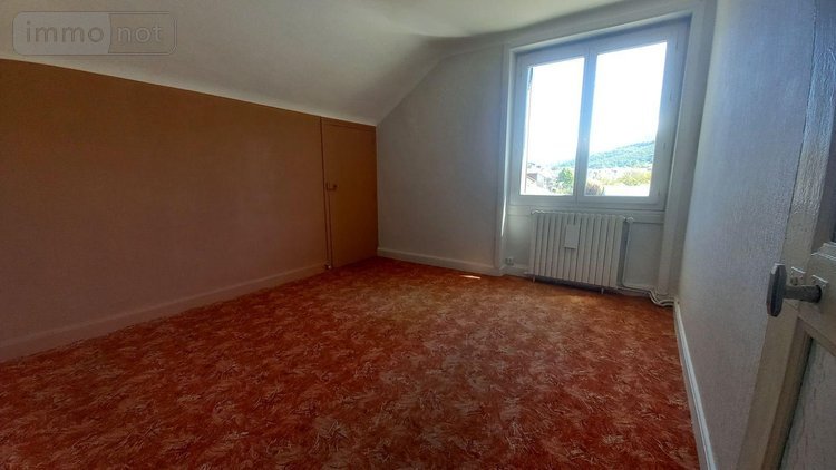 Maison a vendre Vic-sur-Cère 15800 Cantal 286 m2  268800 euros