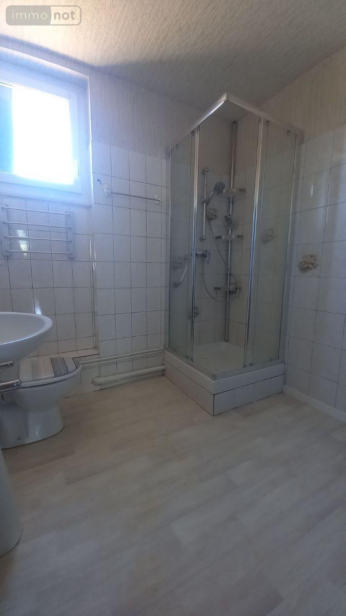 Maison a vendre Vic-sur-Cère 15800 Cantal 286 m2  268800 euros