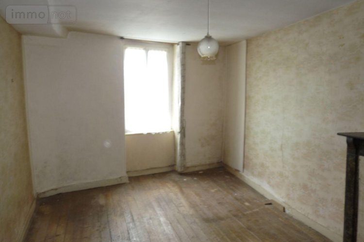 Maison a vendre Chantrigné 53300 Mayenne 76 m2 4 pièces 23000 euros