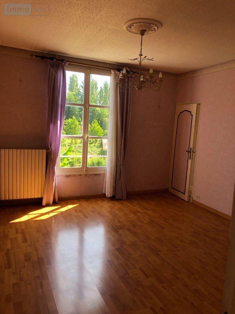 Maison a vendre Issoudun 36100 Indre 124 m2 5 pièces 106000 euros