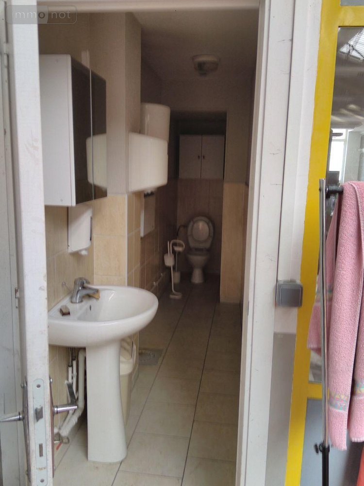 Location divers Merville 59660 Nord 260 m2  1500 euros