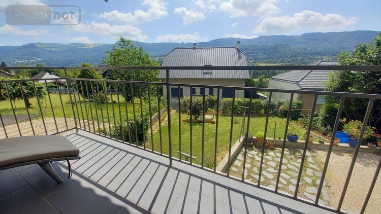 Maison a vendre Vic-sur-Cère 15800 Cantal 186 m2 6 pièces 229000 euros