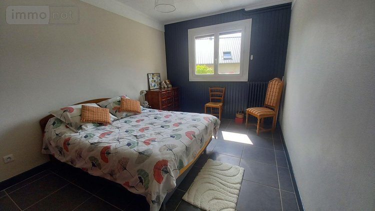 Maison a vendre Vic-sur-Cère 15800 Cantal 186 m2 6 pièces 229000 euros