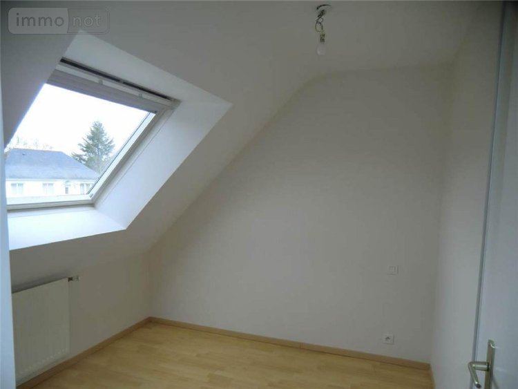 Location maison Saint-Vincent-sur-Oust 56350 Morbihan 92 m2 5 pièces 850 euros