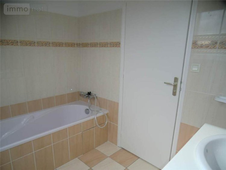 Location maison Saint-Vincent-sur-Oust 56350 Morbihan 92 m2 5 pièces 850 euros