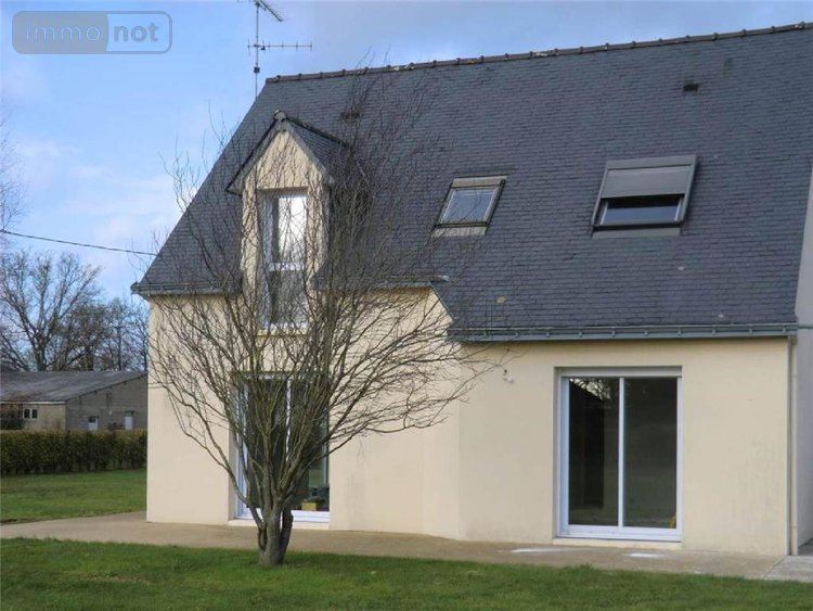 Location maison Saint-Vincent-sur-Oust 56350 Morbihan 92 m2 5 pièces 850 euros