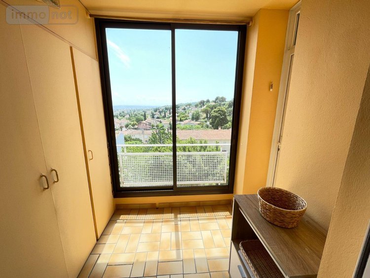 Appartement a vendre Manosque 04100 Alpes-de-Haute-Provence 62 m2 3 pièces 127400 euros