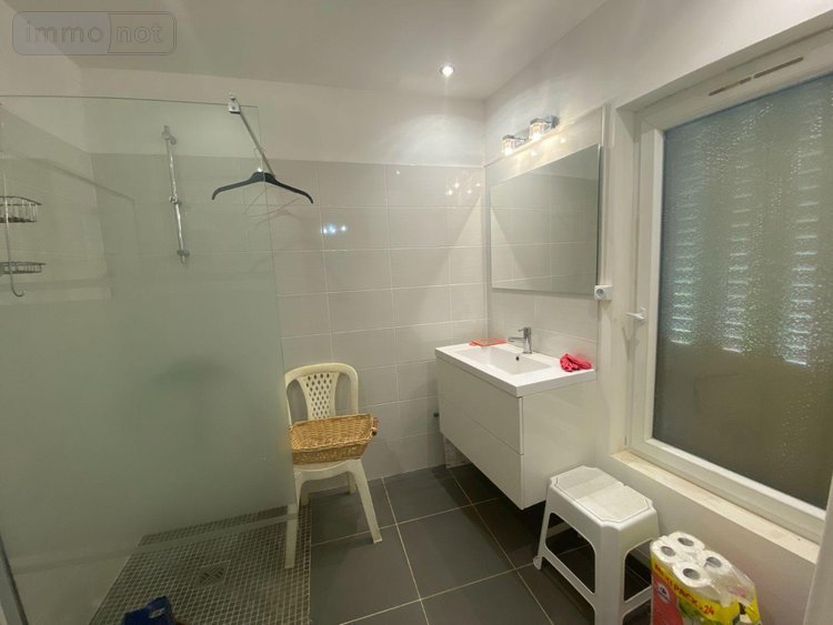 Maison a vendre Saint-Bonnet-de-Salers 15140 Cantal 395 m2  148400 euros