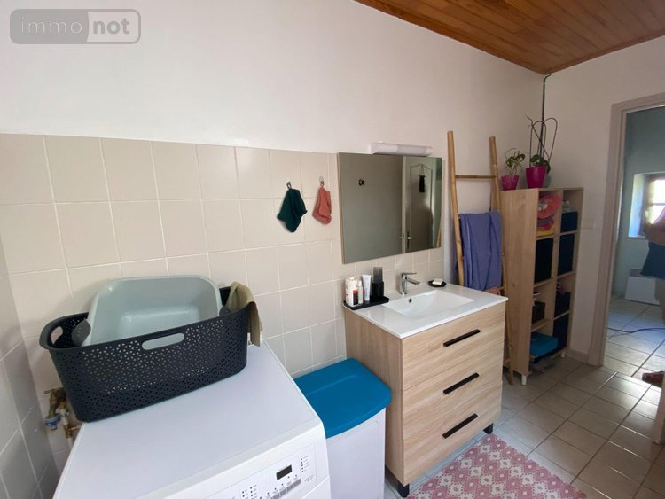 Maison a vendre Anglards-de-Salers 15380 Cantal 76 m2  159000 euros