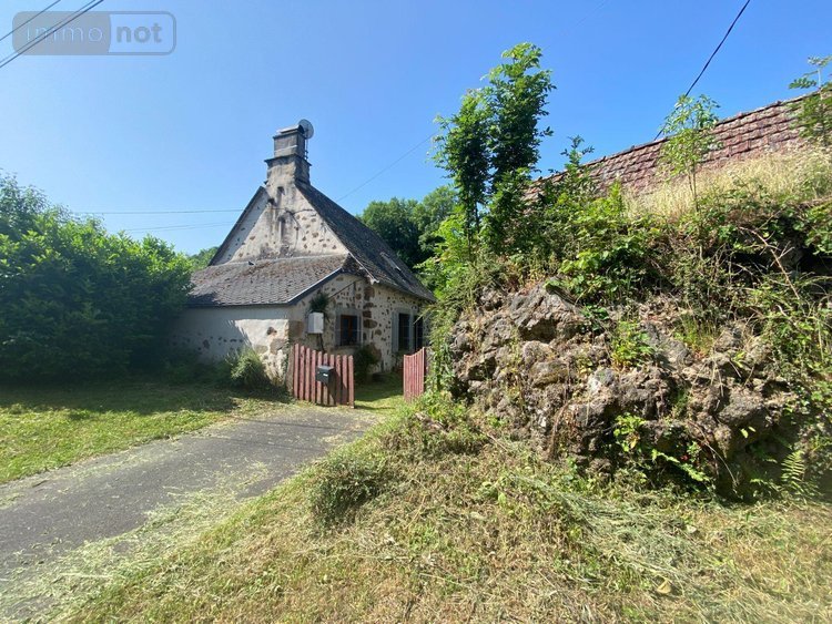 Maison a vendre Anglards-de-Salers 15380 Cantal 76 m2  159000 euros