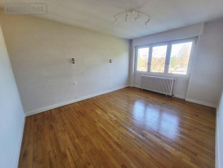 Maison a vendre Ussel 19200 Corrèze 188 m2 7 pièces 208000 euros