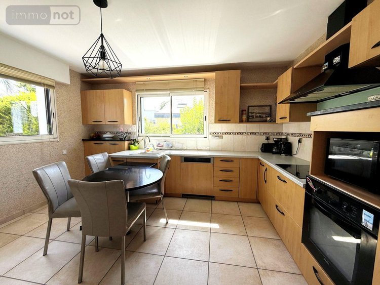 Maison a vendre Larmor-Plage 56260 Morbihan 147 m2 6 pièces 638670 euros