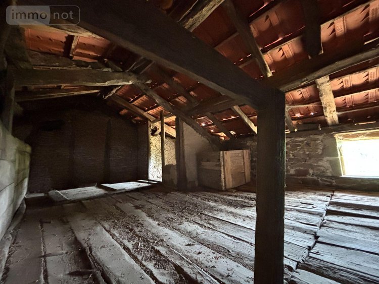 propriete a vendre Le Bourg 46120 Lot 460 m2  188400 euros