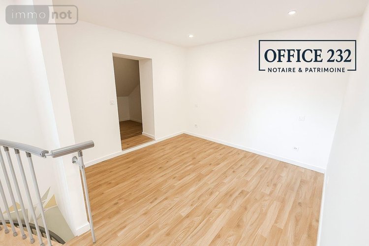 Immeuble a vendre Jeumont 59460 Nord 284 m2  343600 euros