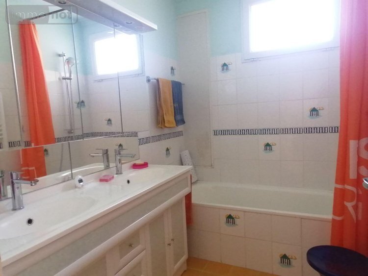 Maison a vendre Marans 17230 Charente-Maritime 145 m2 5 pièces 343200 euros