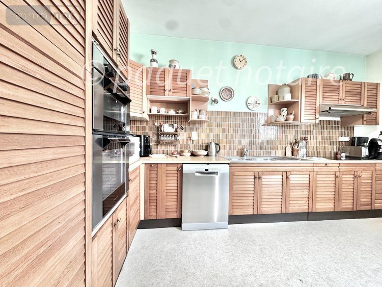 Immeuble a vendre Tergnier 02700 Aisne 193 m2  217300 euros