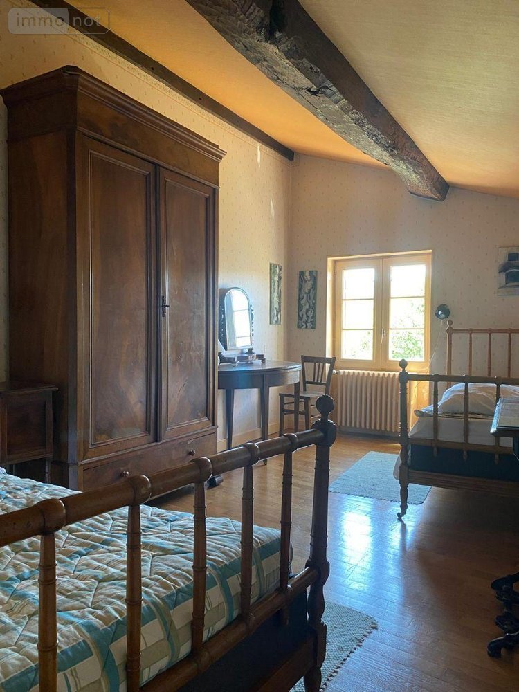 Maison a vendre Davayé 71960 Saône-et-Loire 177 m2 9 pièces 346500 euros