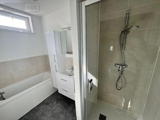 Fonds et murs commerciaux a vendre Saint-André-lez-Lille 59350 Nord 212 m2  490000 euros