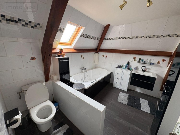 Maison a vendre Eu 76260 Seine-Maritime 100 m2 5 pièces 292000 euros