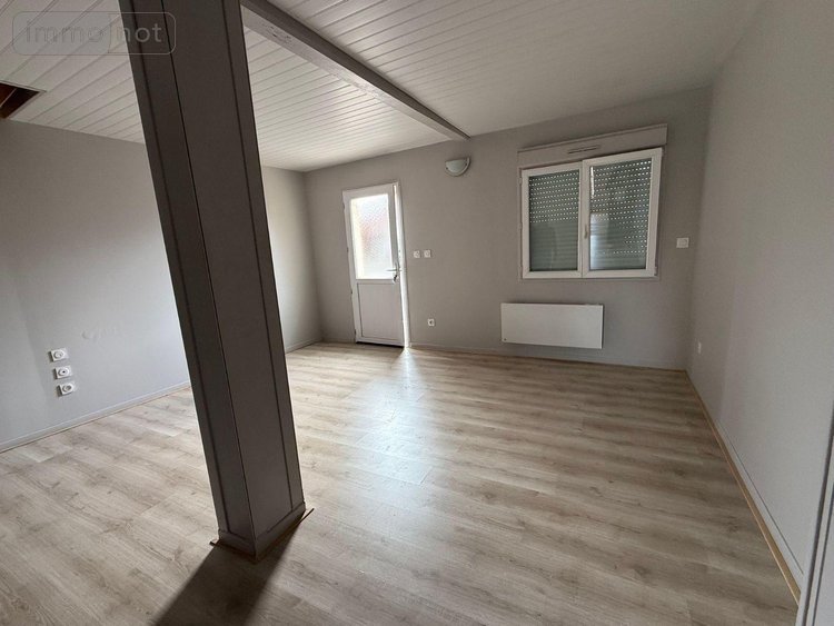 Immeuble a vendre Ebblinghem 59173 Nord 323 m2  466250 euros