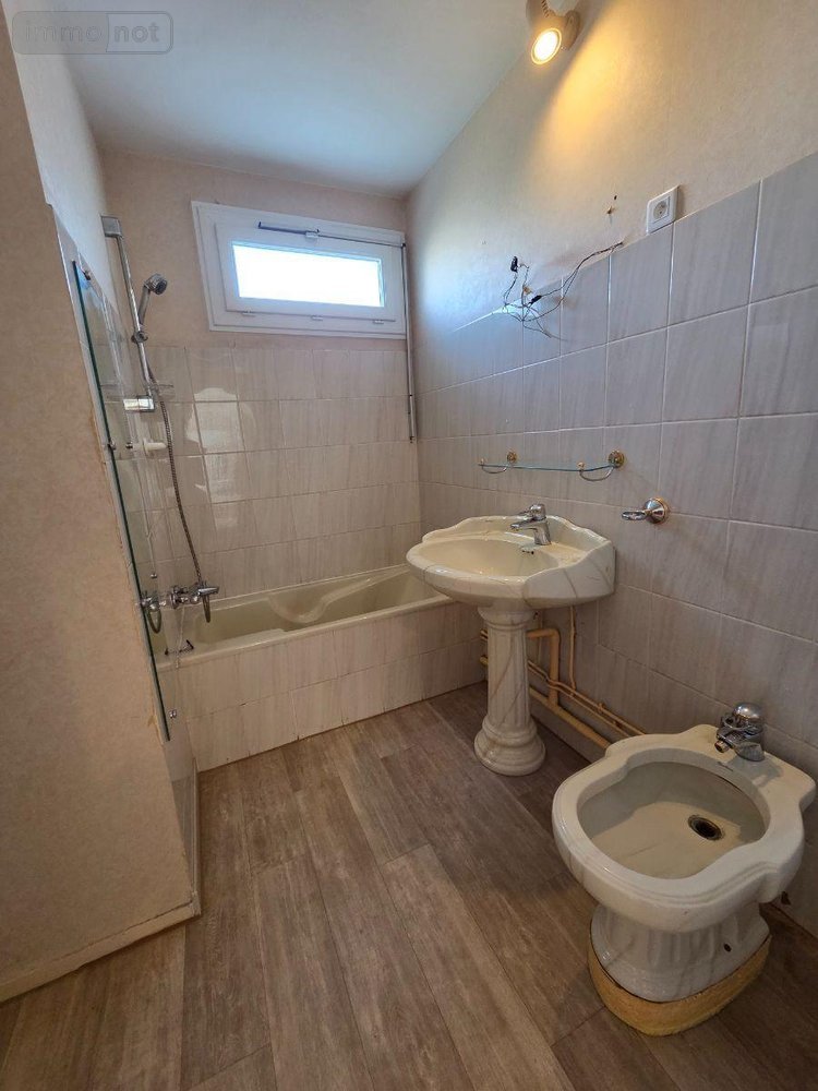 Appartement a vendre Limoges 87000 Haute-Vienne 106 m2 6 pièces 109550 euros