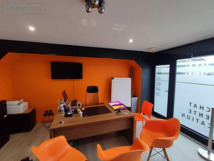 Immeuble a vendre Milizac 29290 Finistère 95 m2  240200 euros