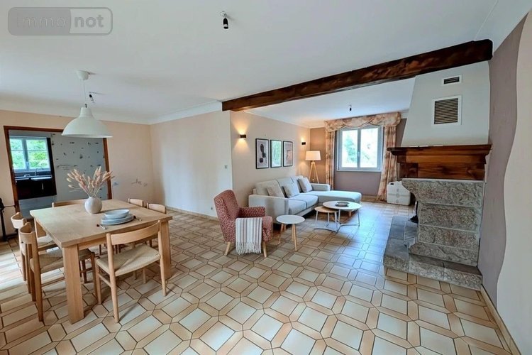 Maison a vendre Mayet 72360 Sarthe 143 m2 6 pièces 204360 euros