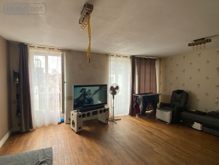 Maison a vendre Scaër 29390 Finistère 235 m2 10 pièces 222600 euros