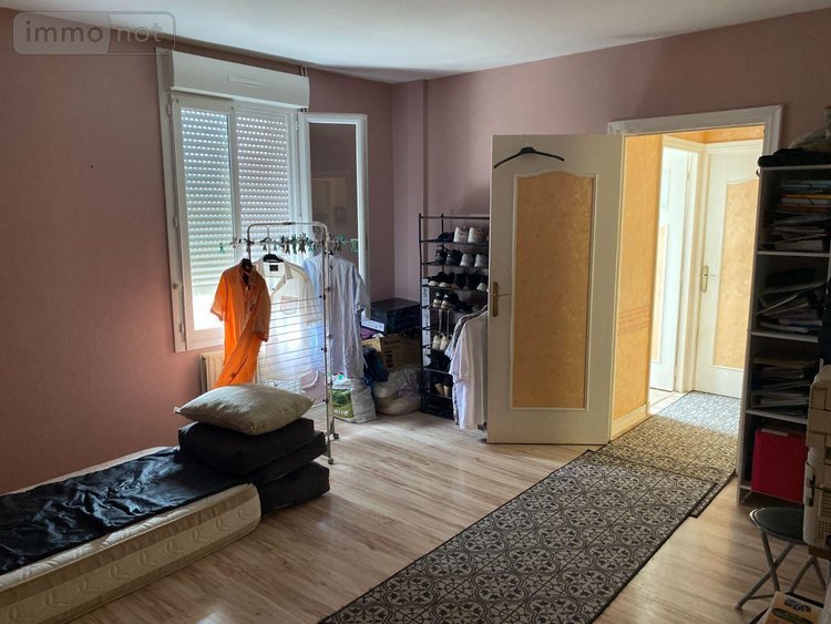 Maison a vendre Scaër 29390 Finistère 235 m2 10 pièces 222600 euros