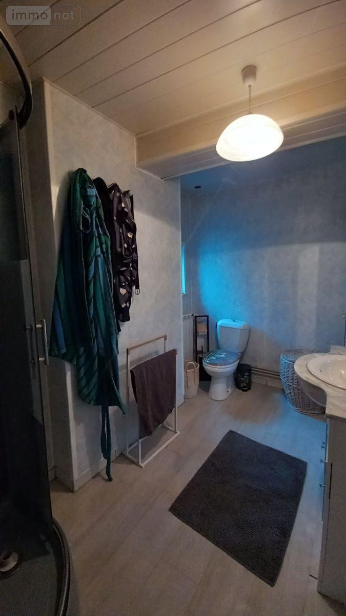 Immeuble a vendre Murat 15300 Cantal 71 m2  212000 euros