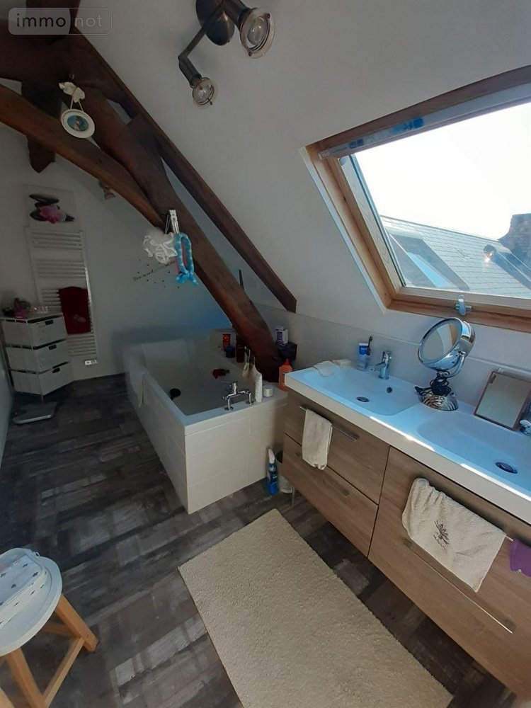 Maison a vendre Yvré-le-Pôlin 72330 Sarthe 116 m2 5 pièces 175600 euros