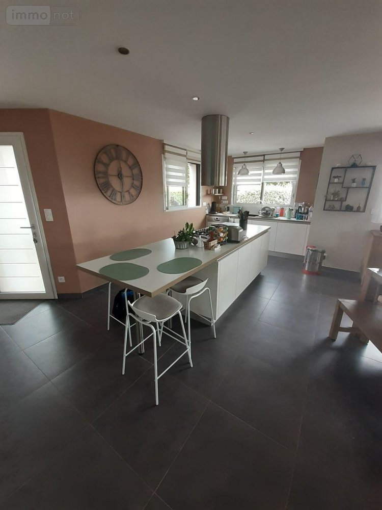Maison a vendre Écommoy 72220 Sarthe 172 m2 6 pièces 386000 euros