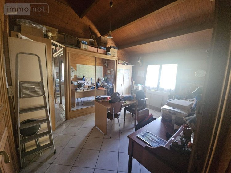 Viager maison Vaulry 87140 Haute-Vienne 107 m2 4 pièces 48800 euros