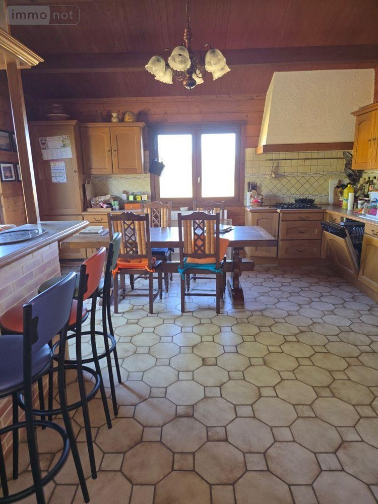 Viager maison Vaulry 87140 Haute-Vienne 107 m2 4 pièces 48800 euros