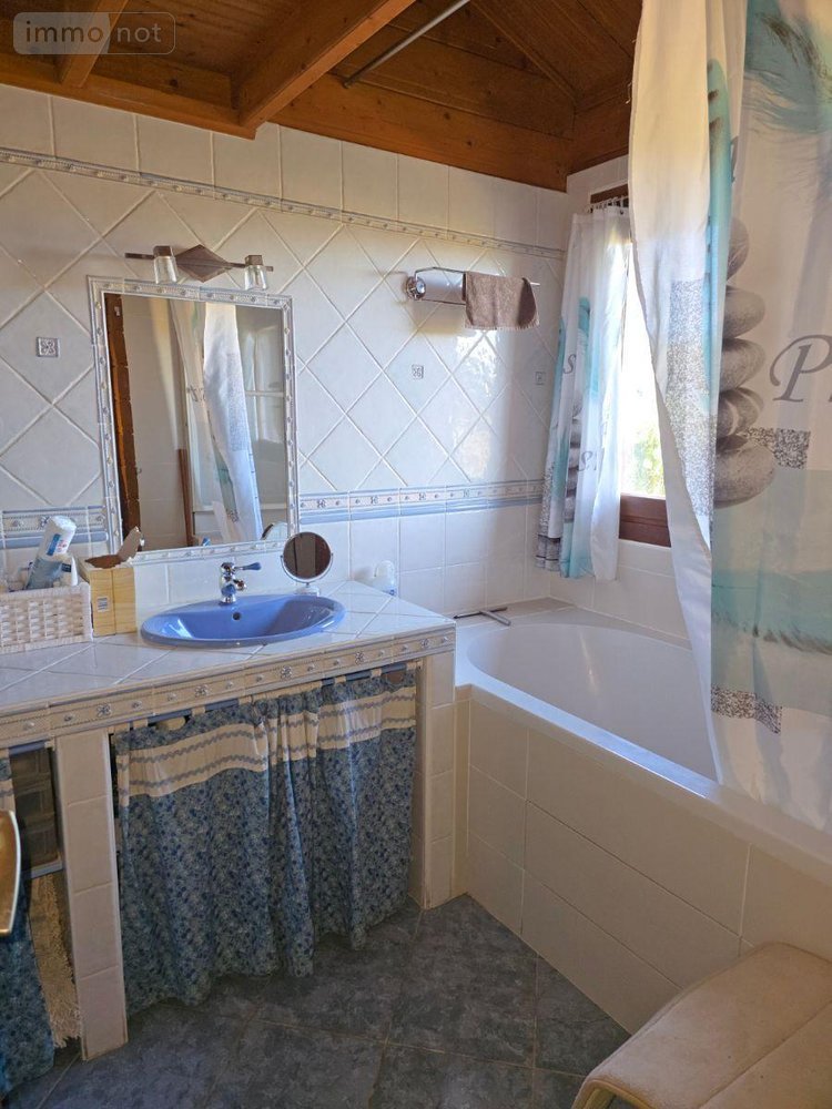 Viager maison Vaulry 87140 Haute-Vienne 107 m2 4 pièces 48800 euros