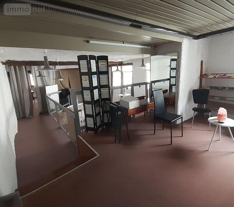 Immeuble a vendre Pontivy 56300 Morbihan 205 m2  194000 euros