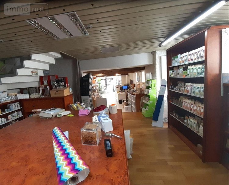 Immeuble a vendre Pontivy 56300 Morbihan 205 m2  194000 euros