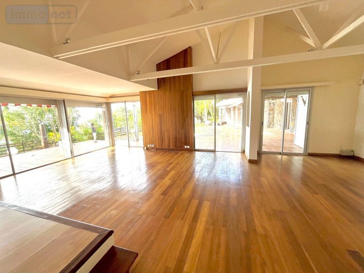 propriete a vendre La-Montagne 97417 Réunion 200 m2 5 pièces 599000 euros